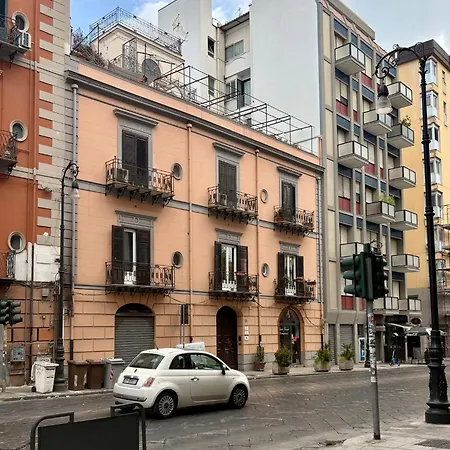 Essenze Di Sicilia Cavour In Centro شقة
