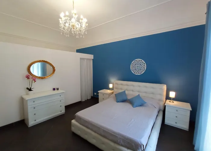 Essenze Di Sicilia Cavour In Centro Apartment